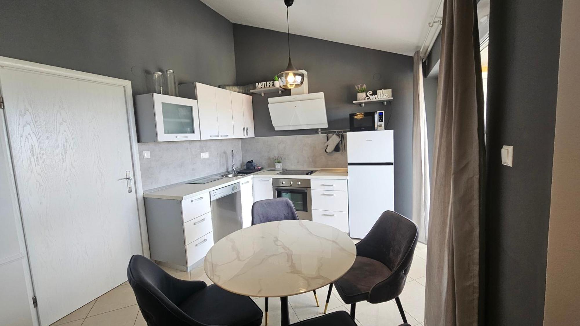 מאלינסקה Apartman Moris מראה חיצוני תמונה