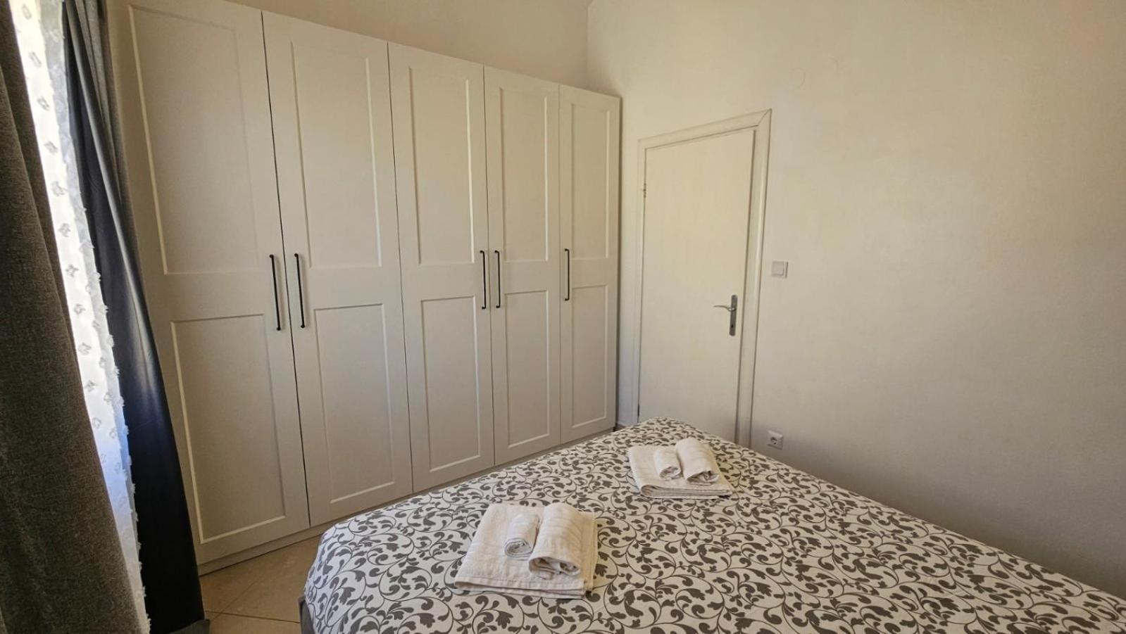 מאלינסקה Apartman Moris מראה חיצוני תמונה